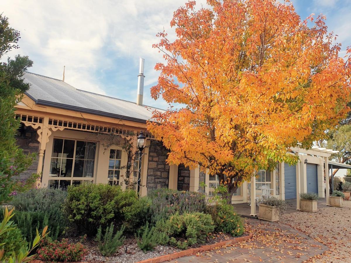 Angaston Lodge ภายนอก รูปภาพ